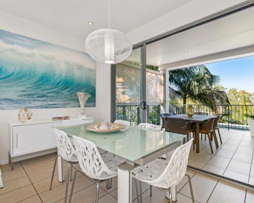 Sunshine-Coast-Metzo-Noosa-3-bed-2-bath-penthouse (5)